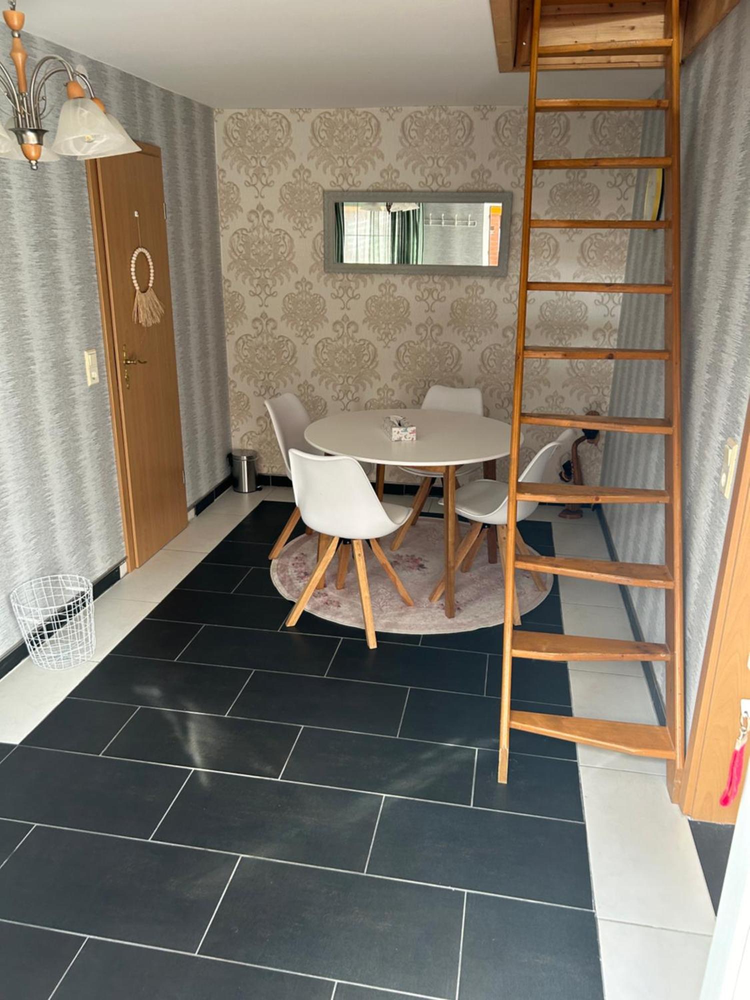 Nele Villa Klutz Rum bild